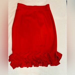 RARE! Gianni Versace Couture tomato Red wool skirt with amazing hem detaIL